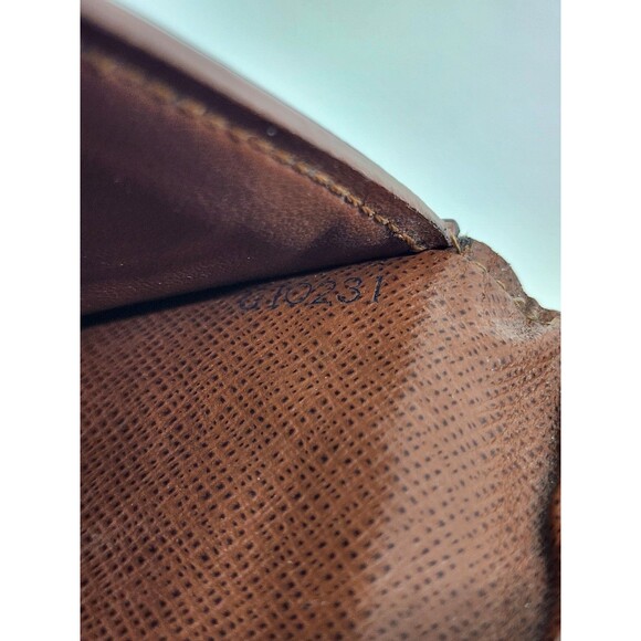 Louis Vuitton Monogram Organizer - Picture 14 of 14